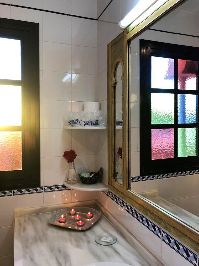 Hostal Alhambra ซาโฮรา ภายนอก รูปภาพ