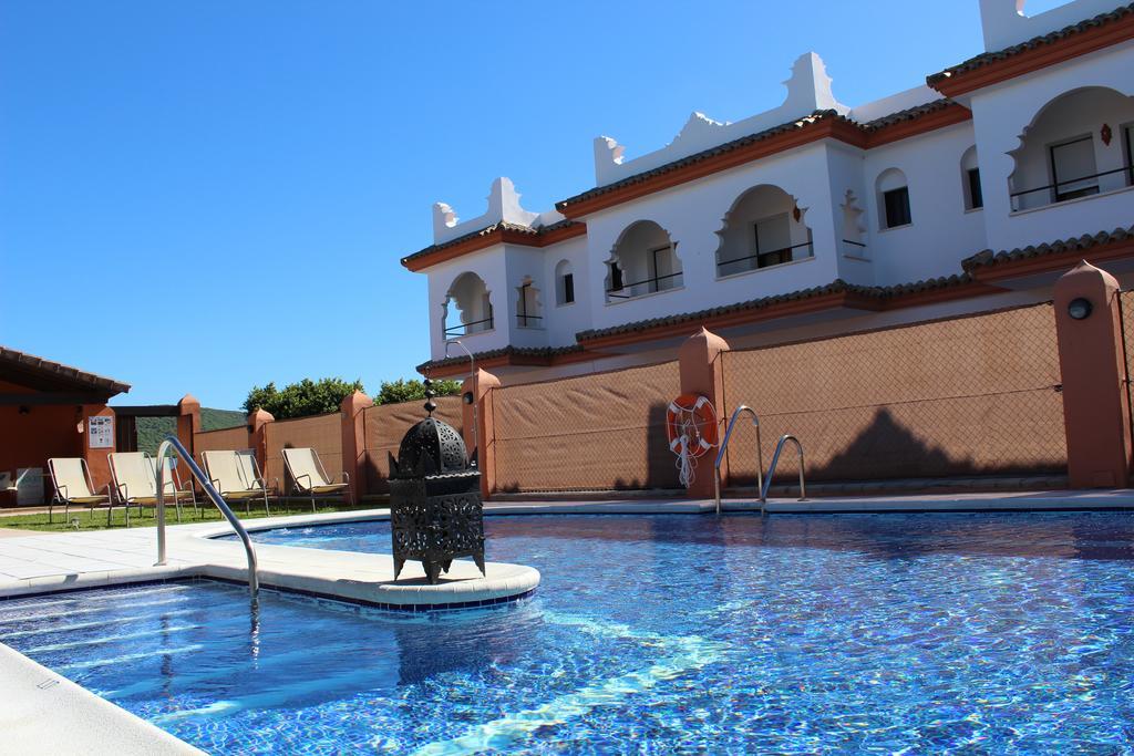 Hostal Alhambra ซาโฮรา ภายนอก รูปภาพ